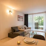 Mimose - Con Parcheggio E Terrazza Vicino Al Mare Apartament