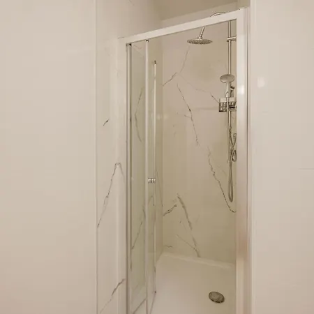 Mimose Apartment *